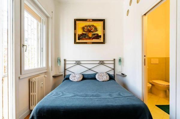 Alloggio Turistico Via Dei Faggi - Room Rome Luaran gambar